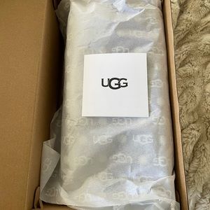 Women’s UGG slippers